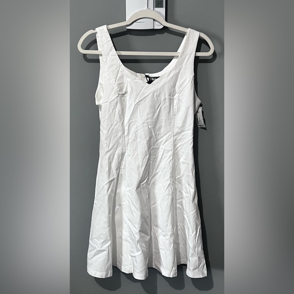 NWT white dress. - Picture 1 of 6
